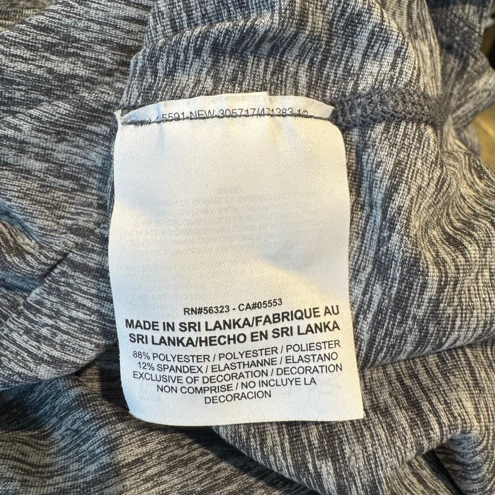 Nike Men's Heather Gray 3/4  Zip-Up pullover - Picture 8 of 9